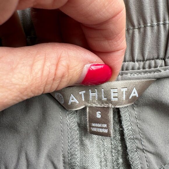 Athleta Cabo Linen 4" Shorts Women’s Sz 6 Gray Pull On Drawstring Pockets Resort - Picture 7 of 13